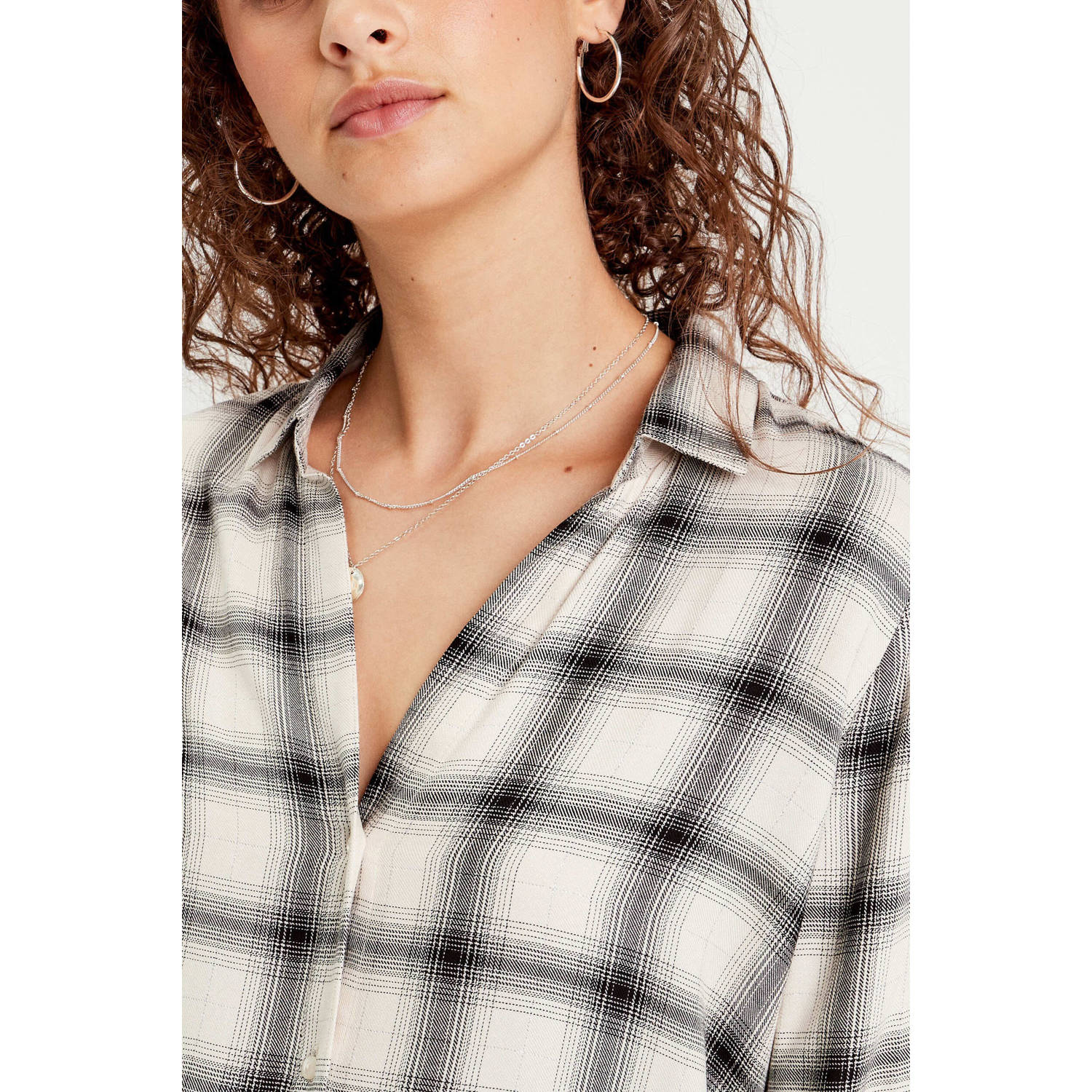 Cache geruite blouse ecru zwart