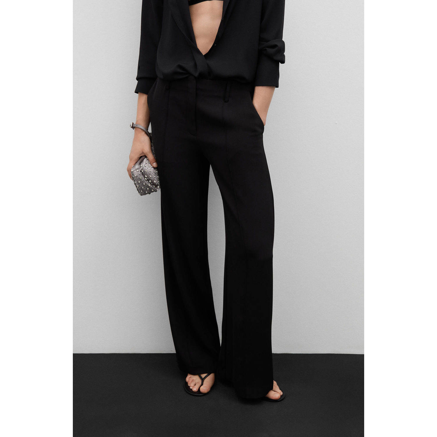 Mango straight fit broek zwart