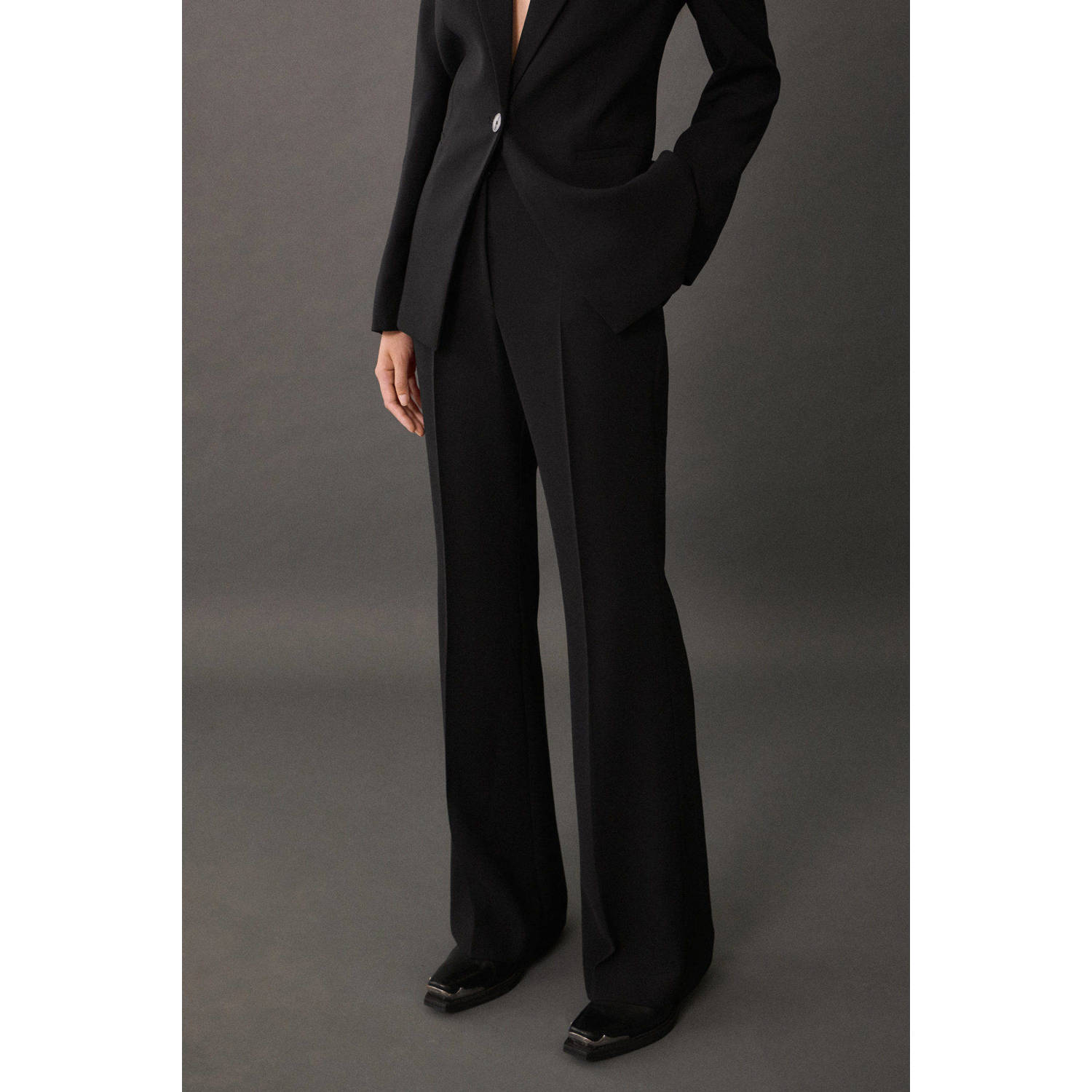Mango straight fit broek zwart