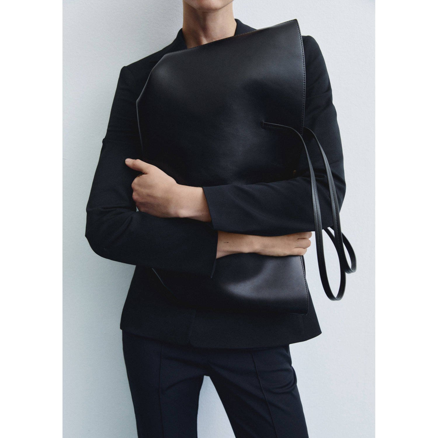 Mango shopper zwart