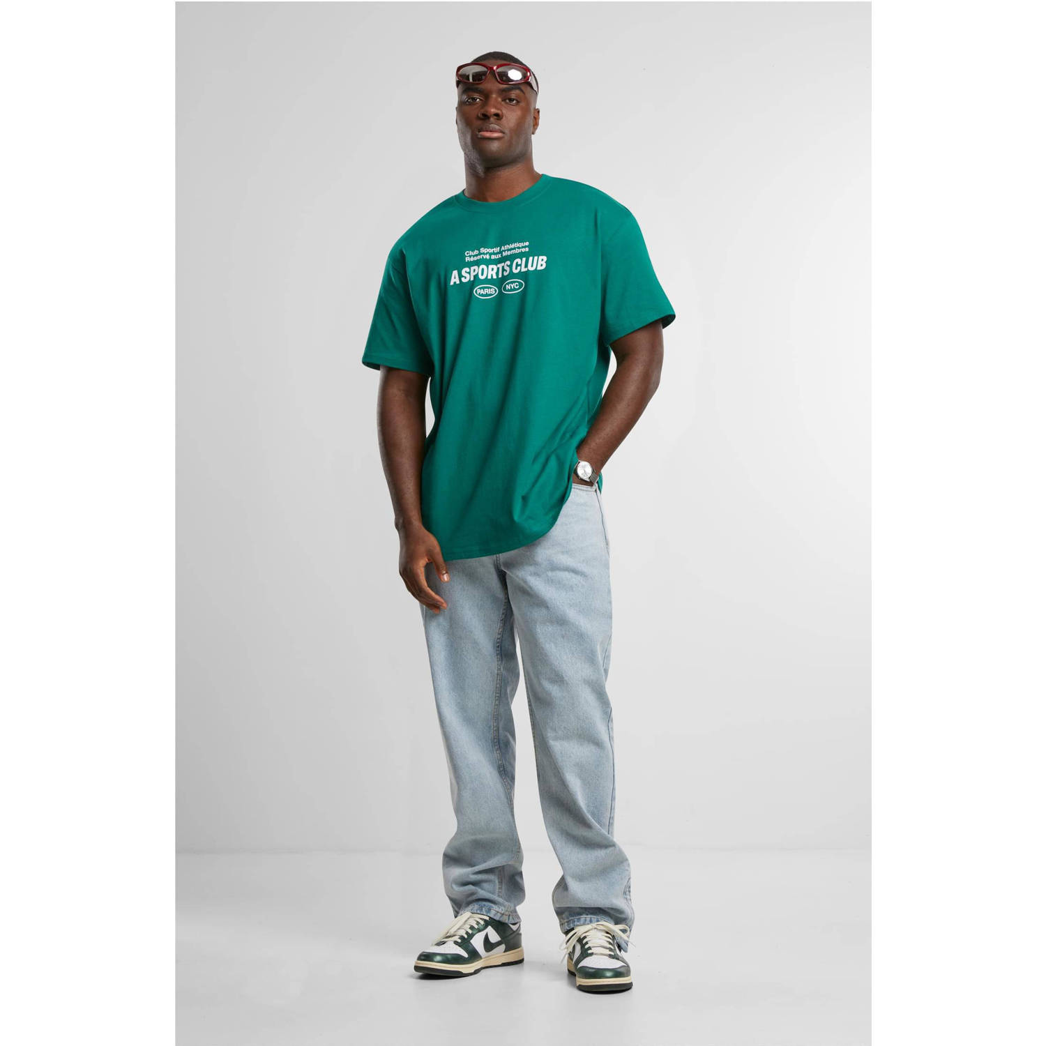 Upscale T-shirt met backprint groen