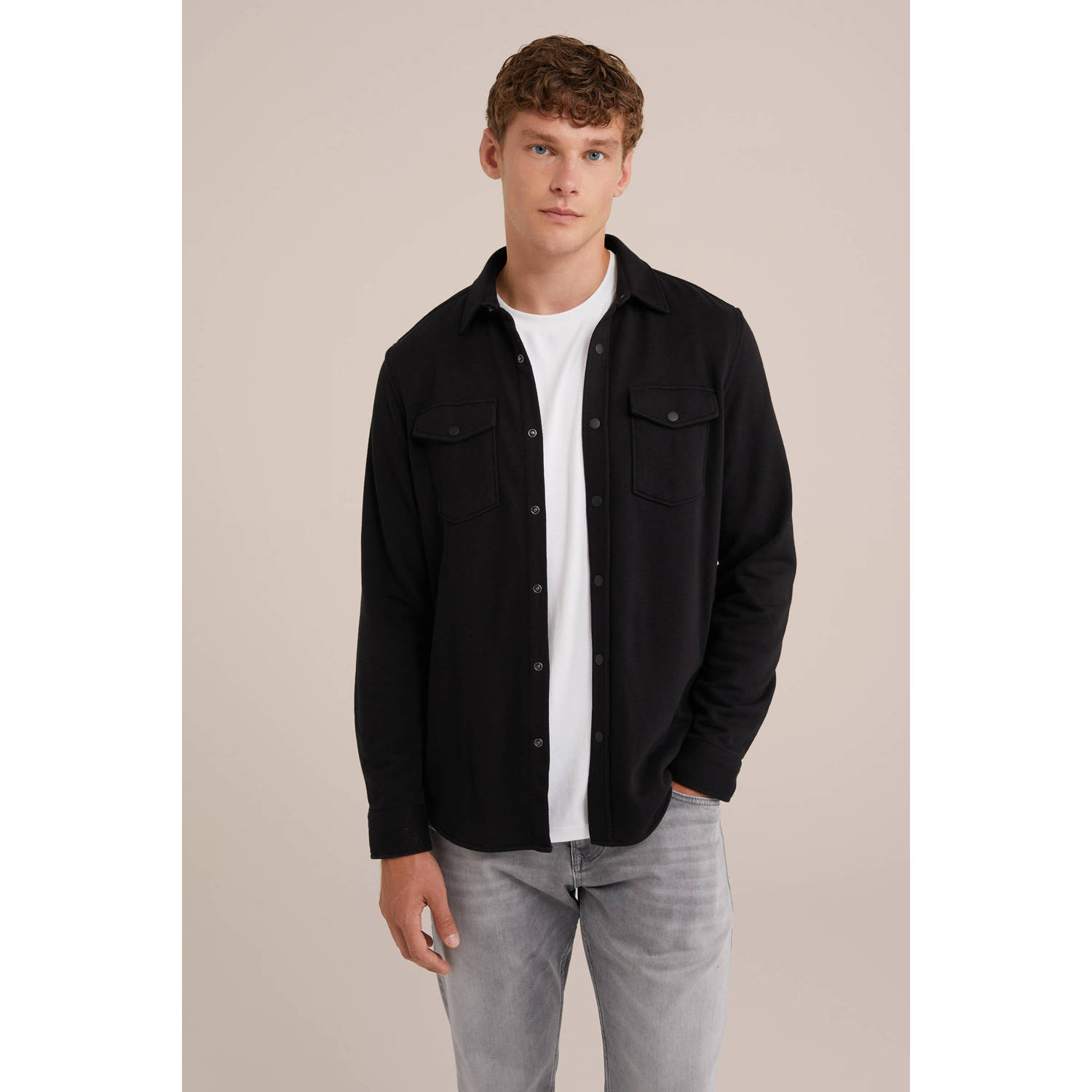 WE Fashion WE Fundamentals regular fit overshirt zwart