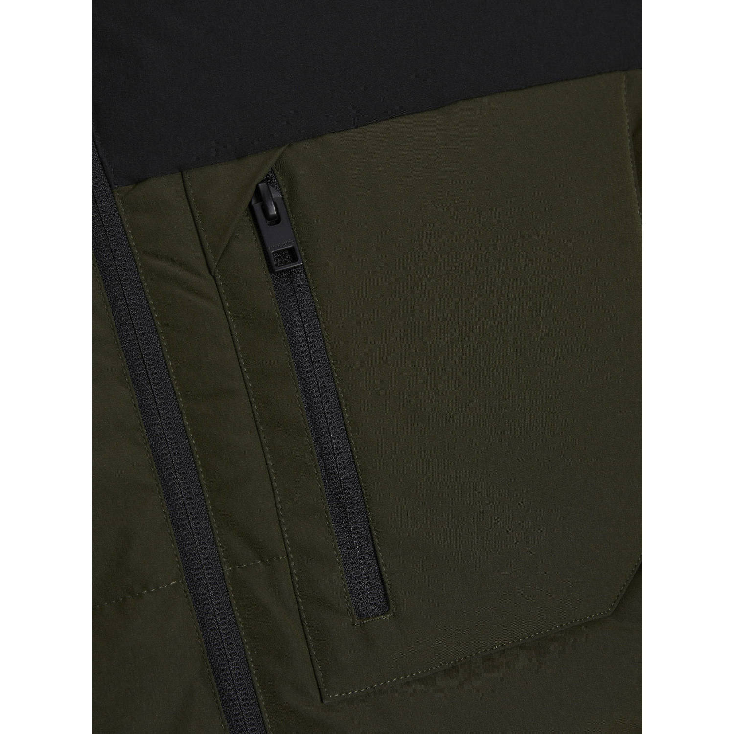 JACK & JONES ESSENTIALS gewatteerde jas JJEOTTO groen