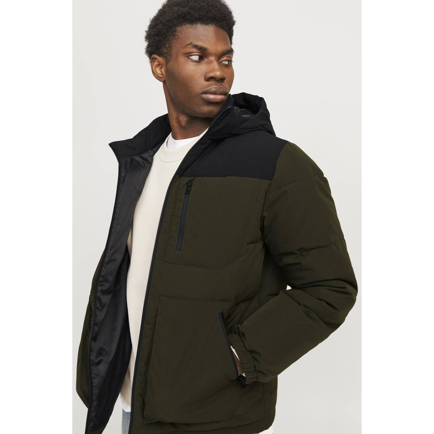 JACK & JONES ESSENTIALS gewatteerde jas JJEOTTO groen