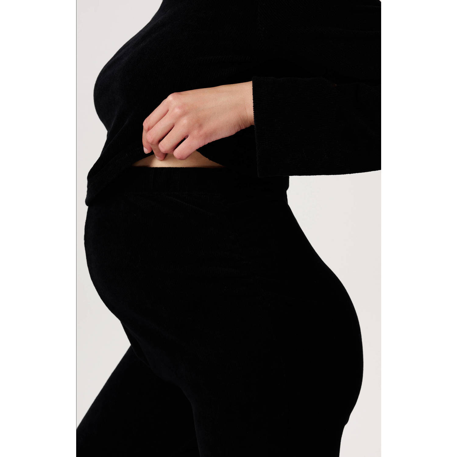 Noppies maternity high waist zwangerschaps flared broek zwart