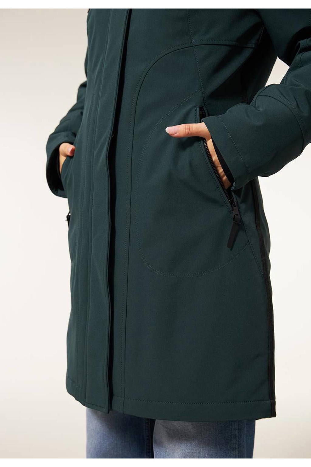 Groene dames Miss Etam softshell jas Wanda van polyester met effen, lange mouwen, capuchon en rits- en drukknoopsluiting