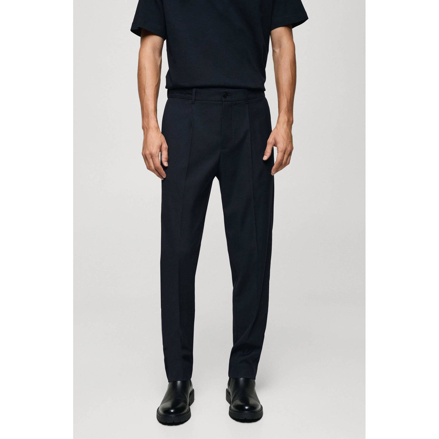 Mango Man slim fit pantalon met wol donkerblauw