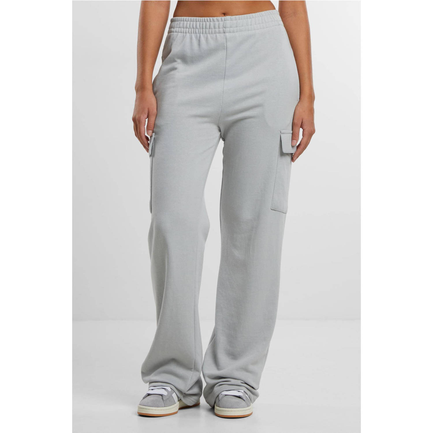 Urban Classics Curvy relaxed fit broek met cargozakken grijs