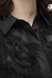thumbnail: Zwarte dames Selected blouse van polyester met effen, lange mouwen, klassieke kraag, knoopsluiting en textuur