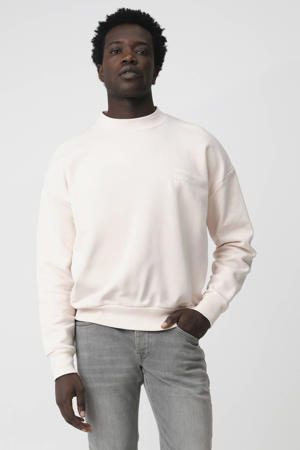 sweater ecru