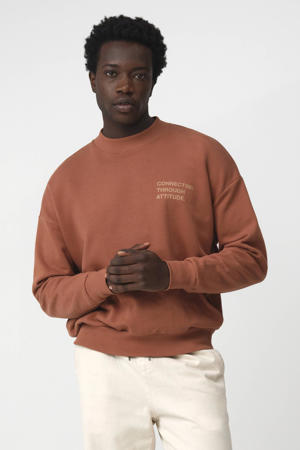 sweater roodbruin