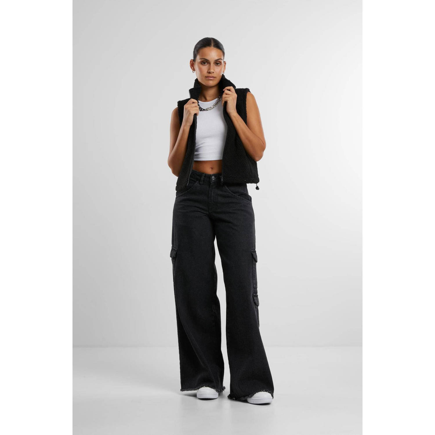 Urban Classics Curvy gilet zwart