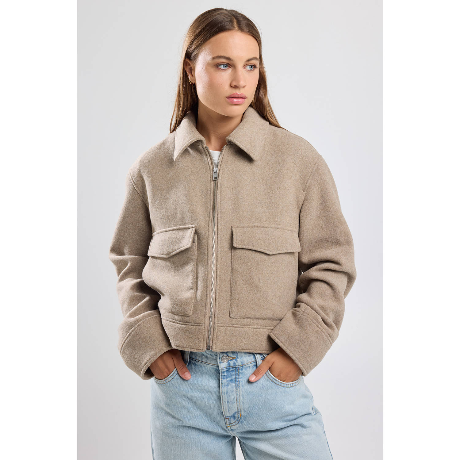 America Today jasje beige
