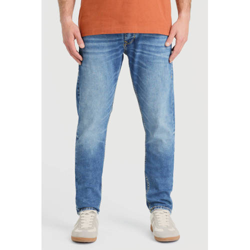 CHASIN' tapered fit jeans Crown Blaze mid blue denim afbeelding