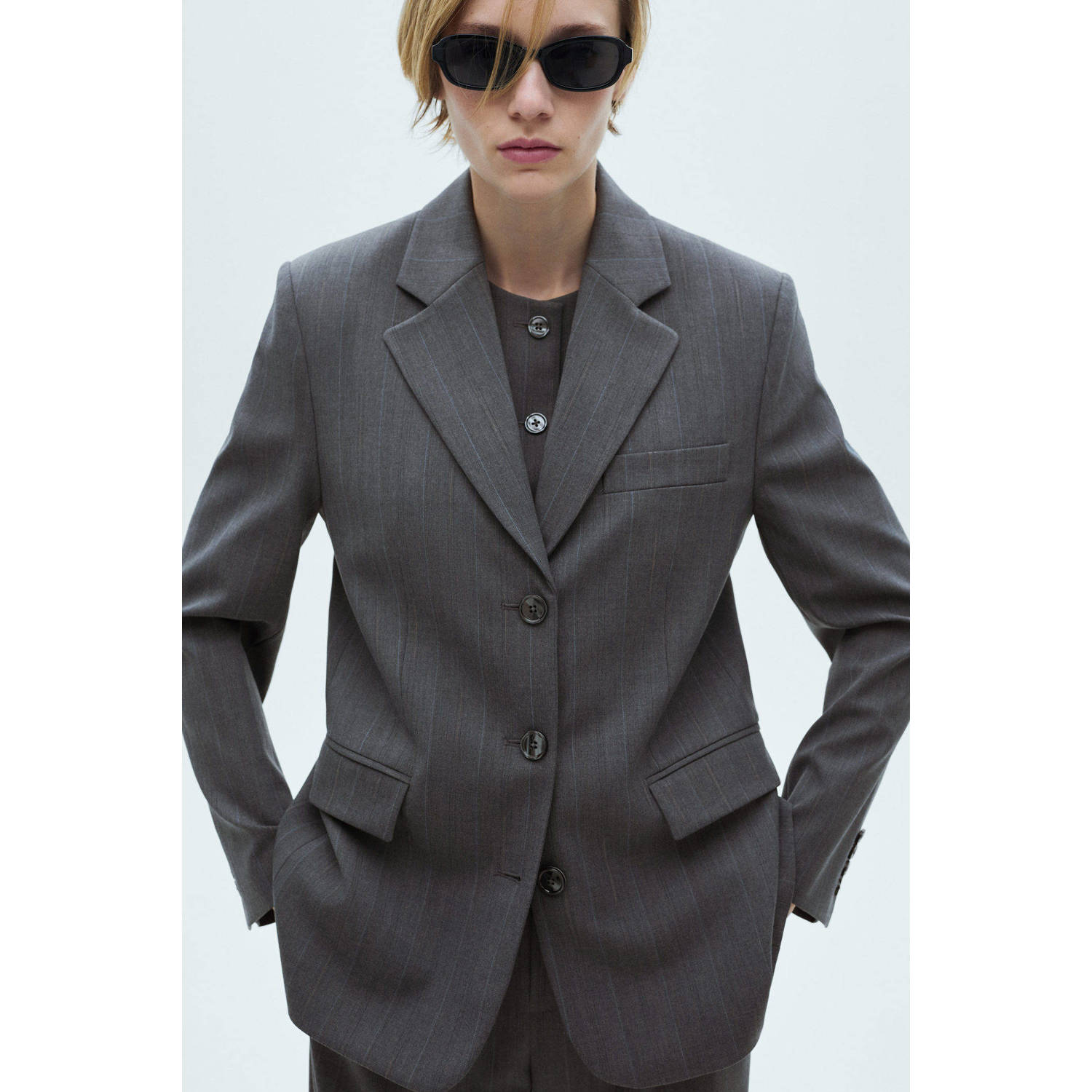 Mango oversized blazer met krijtstreep grijs