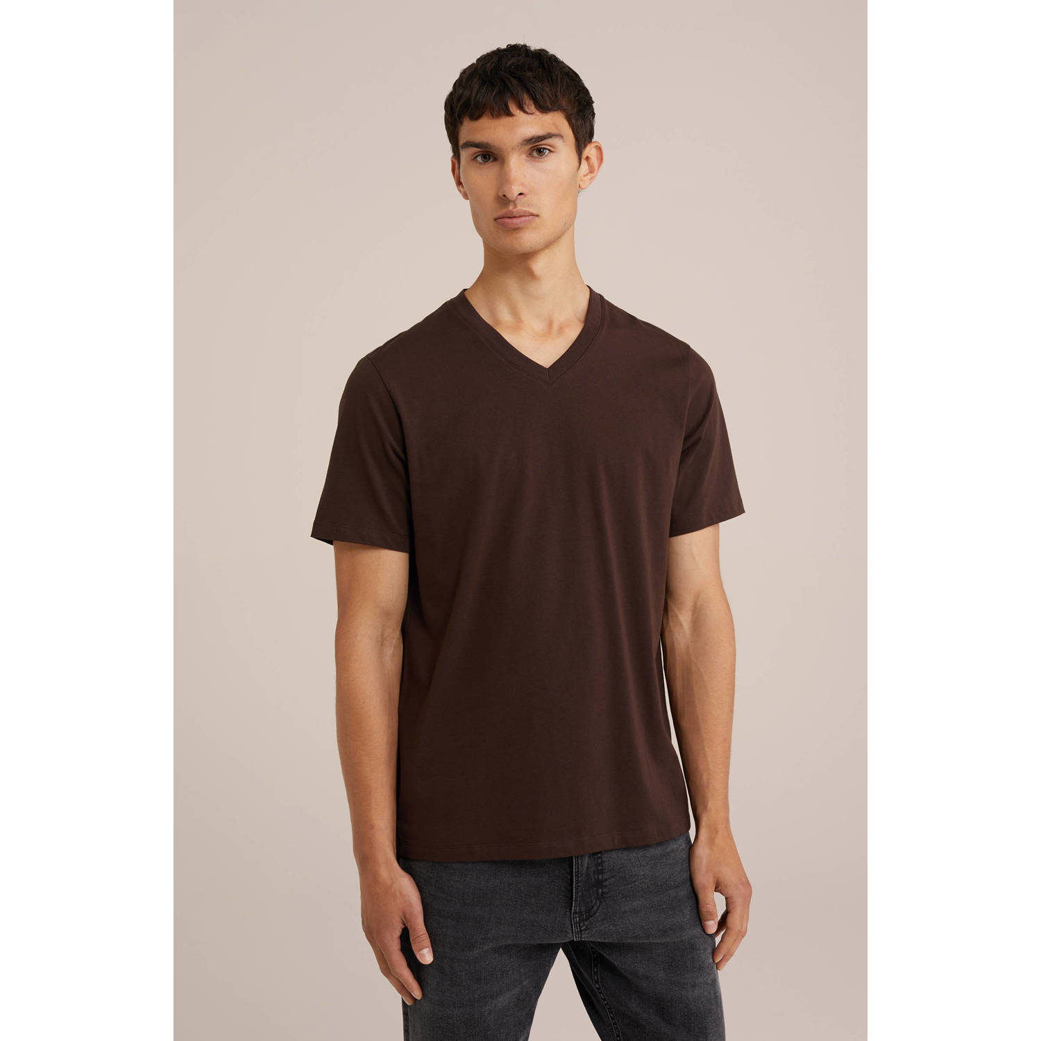 WE Fashion T-shirt donkerbruin
