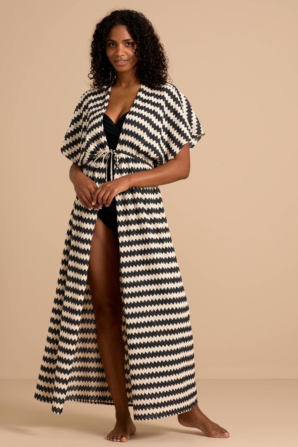 BEACHWAVE crochet kaftan zwart/ecru