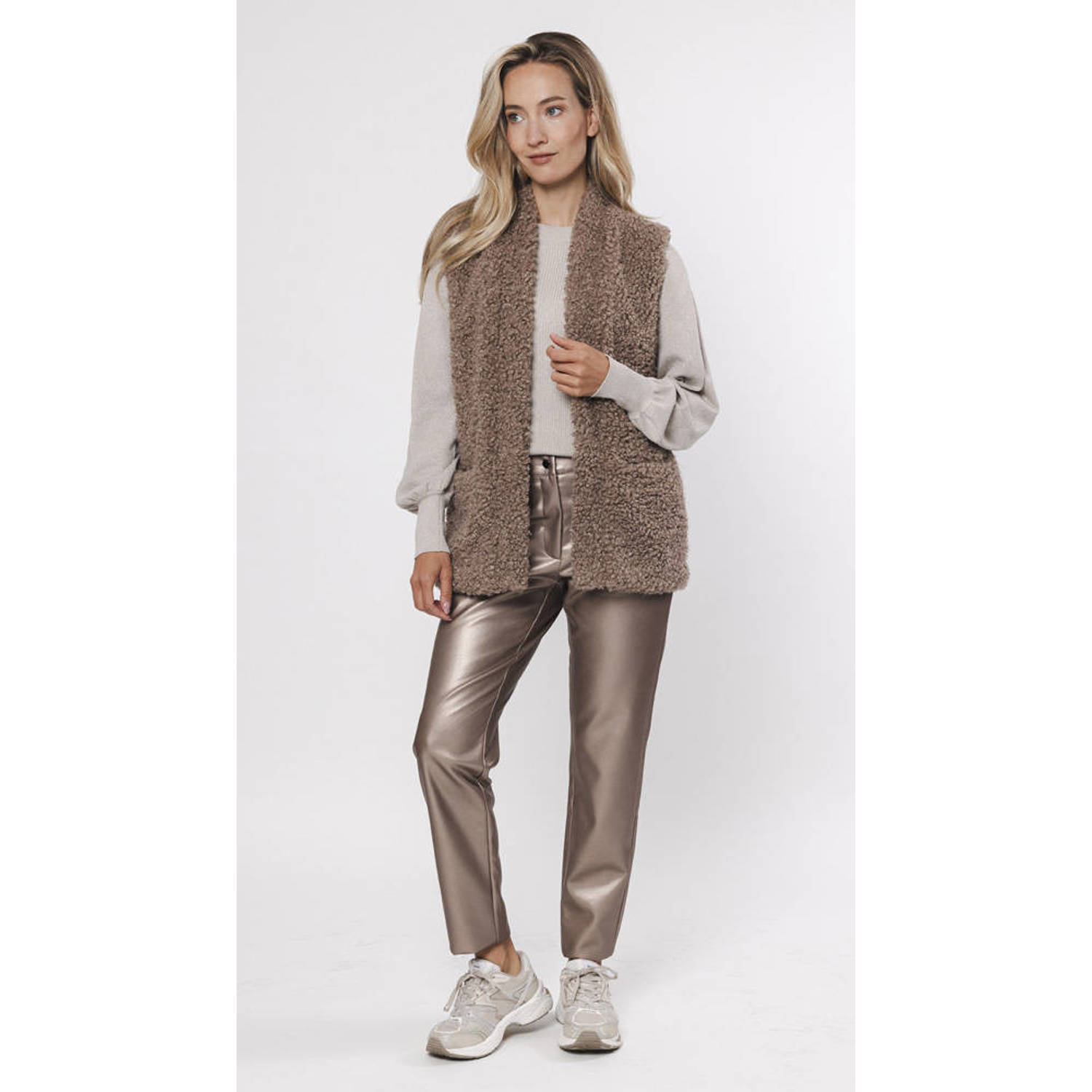 Poools coated high waist regular fit broek taupe