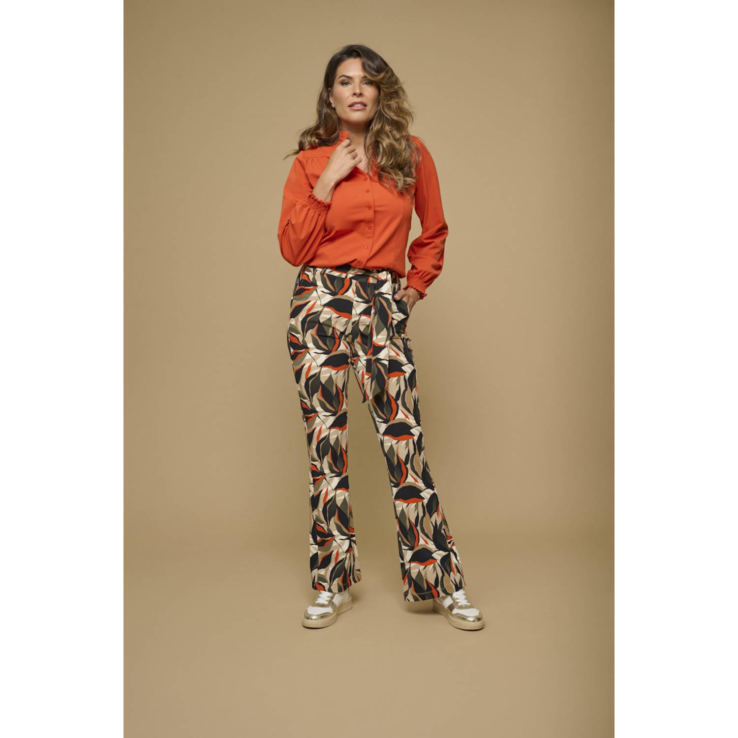 Zoso regular fit broek Biba met grafische print beige oranje