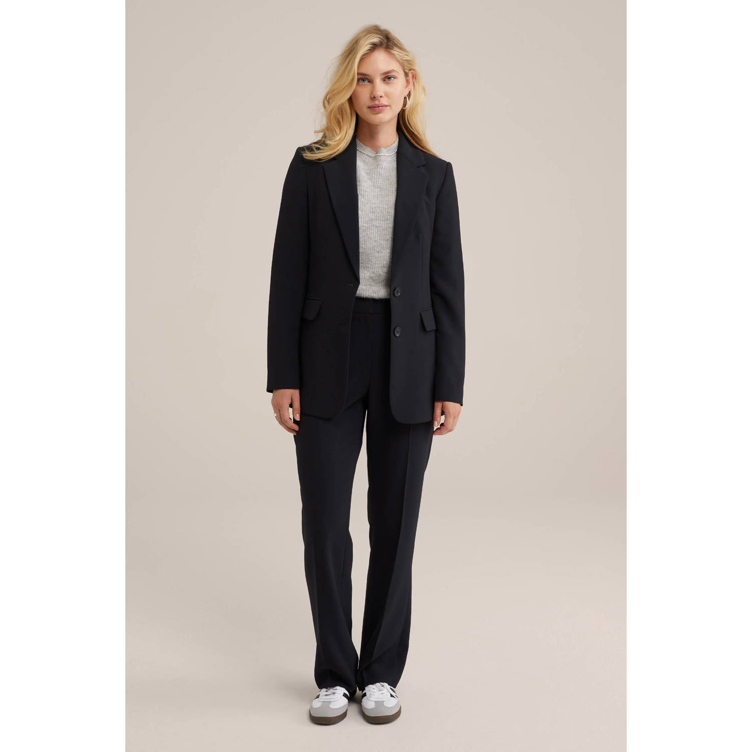 WE Fashion straight fit pantalon zwart