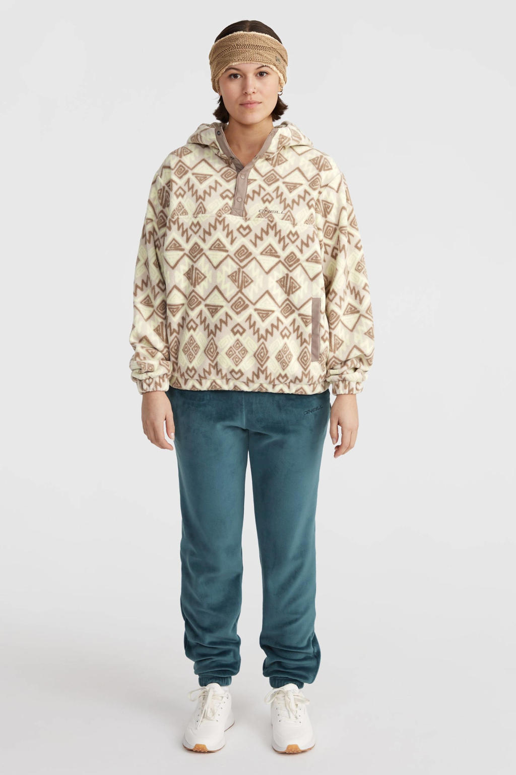 Ecru dames O'Neill fleecetrui met lange mouwen, capuchon, drukknoopsluiting en teddy detail
