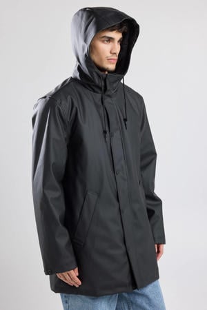 regenjas jake zwart