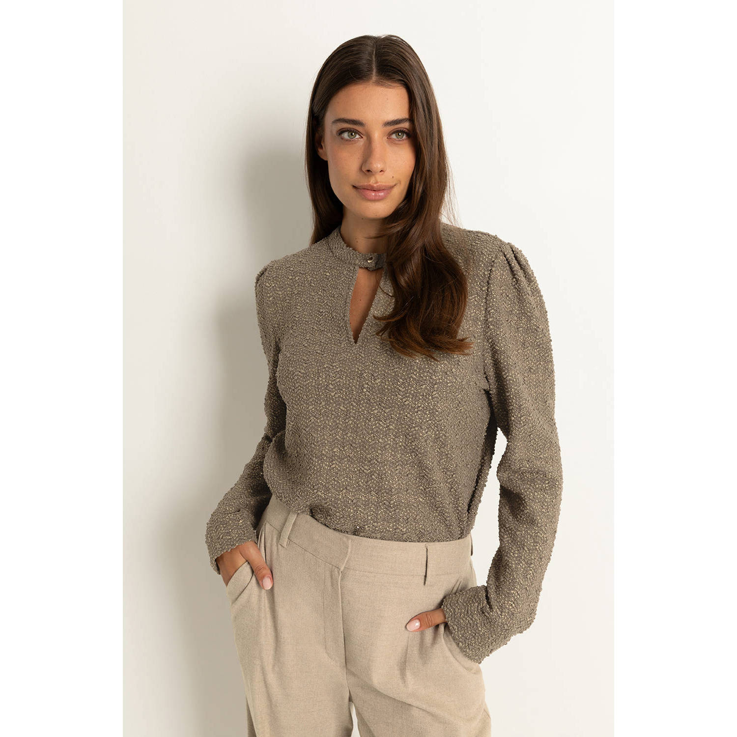 Claudia Sträter top taupe