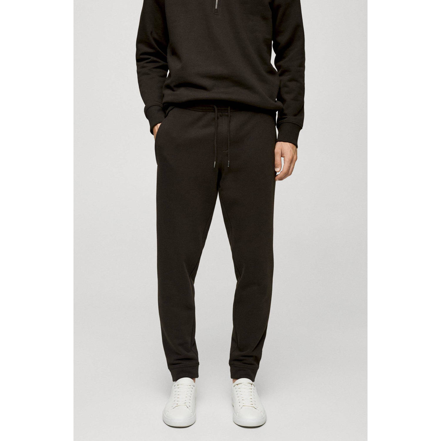 Mango Man slim fit joggingbroek donkerbruin