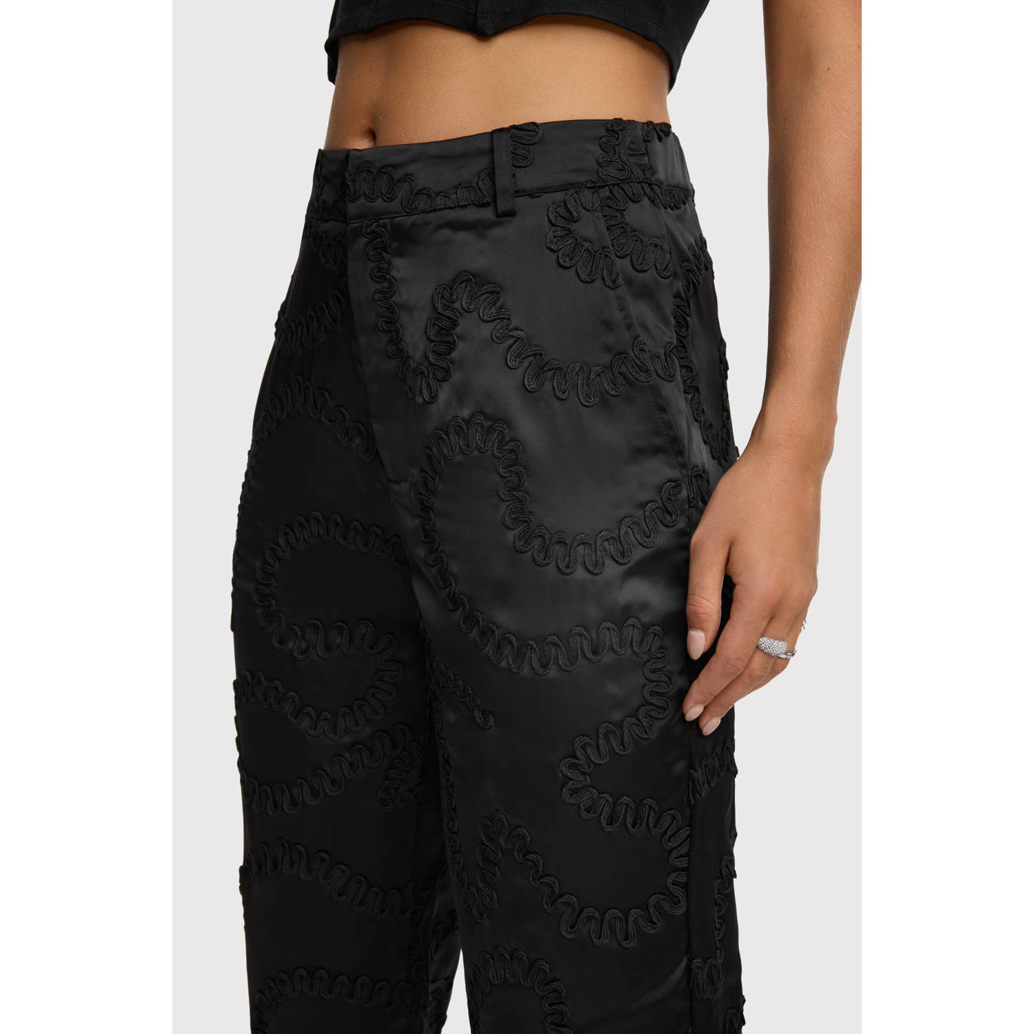 Alix the Label high waist straight fit broek met grafische print zwart