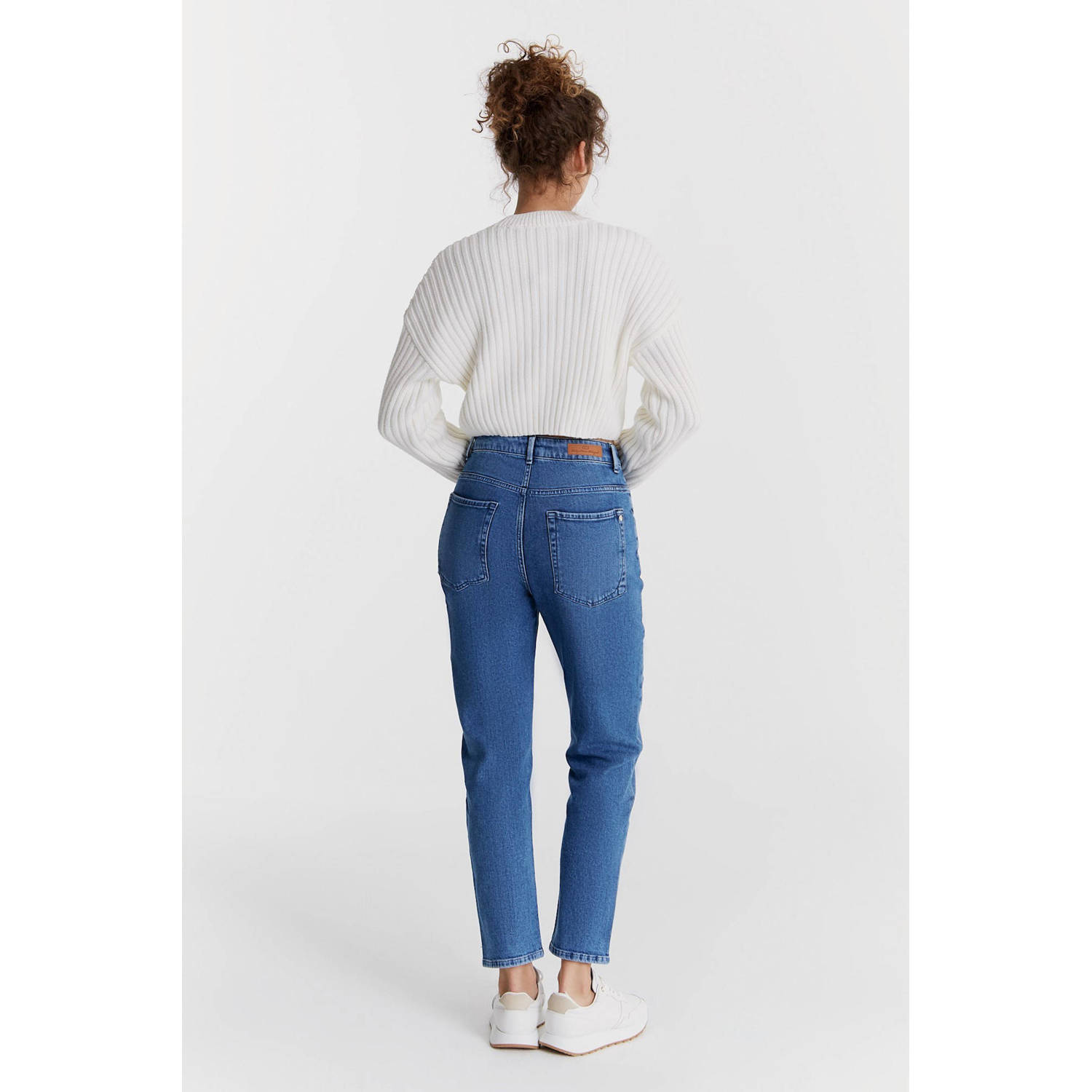 Cup of Joe Denim mom jeans Victoria medium blue denim