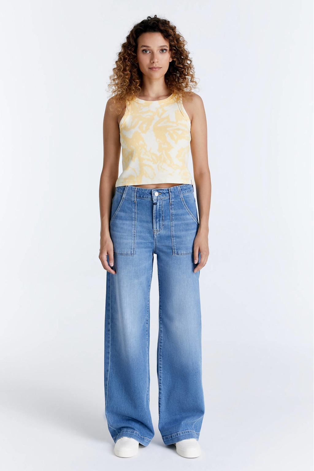 Light blue denim dames Cup of Joe Denim wide leg jeans Lulu met high waist, rits- en knoopsluiting en effen