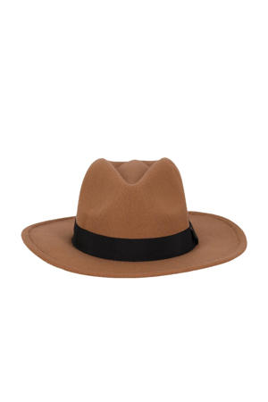 cowboyhoed bruin