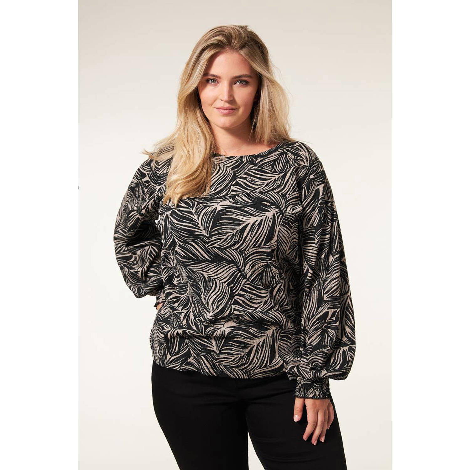 Miss Etam Plus top met bladprint grijs zwart