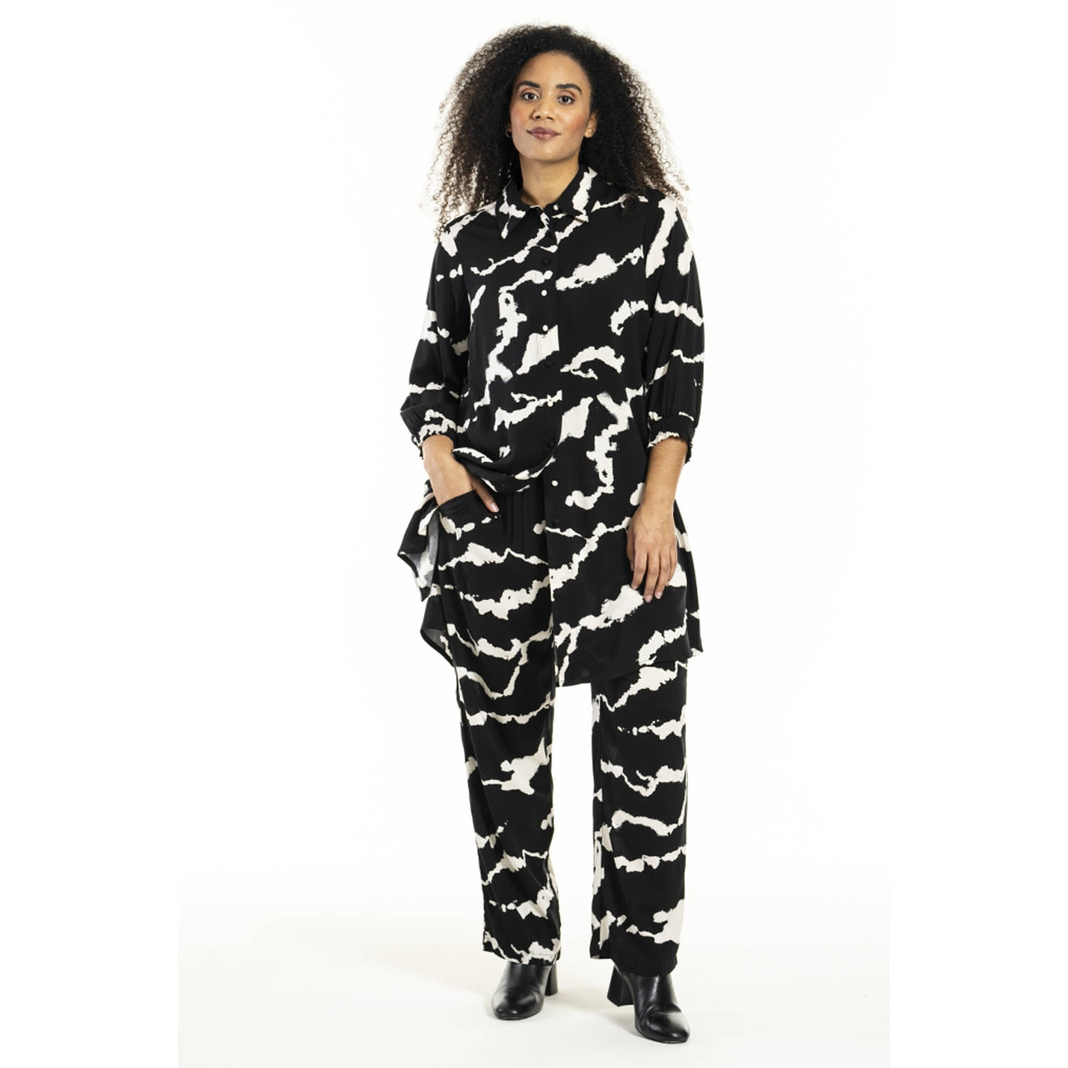 STUDIO tuniek met all over print zwart wit