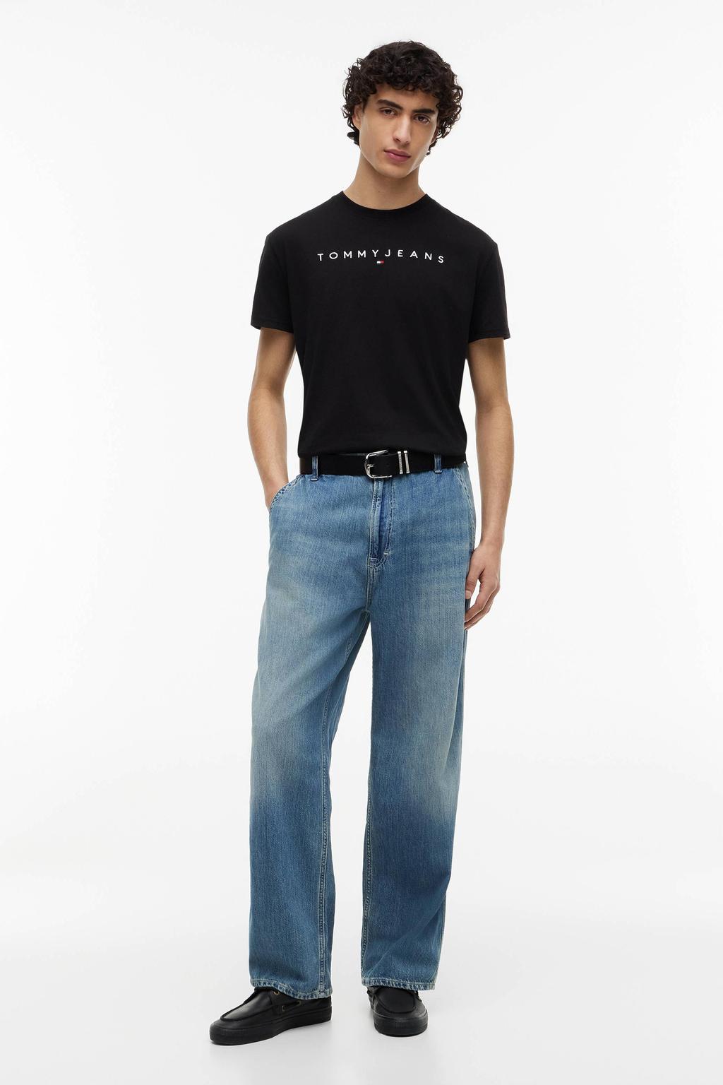 Tommy Jeans regular T-shirt zwart