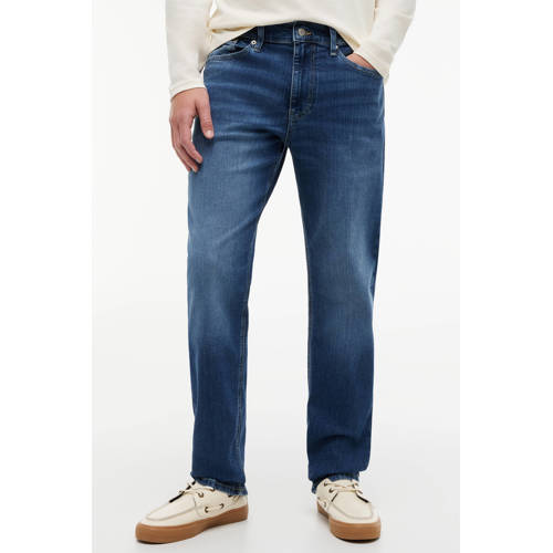 Tommy Jeans straight fit jeans RYAN medium blue denim afbeelding