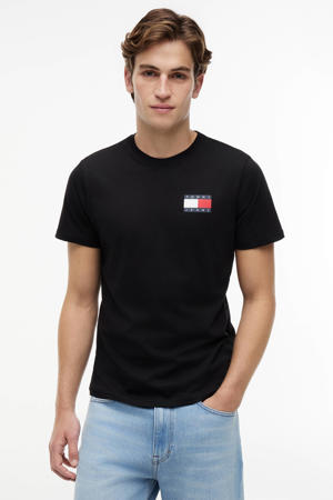 slim fit T-shirt ESSENTIAL FLAG zwart