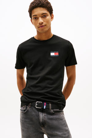 slim fit T-shirt ESSENTIAL FLAG zwart