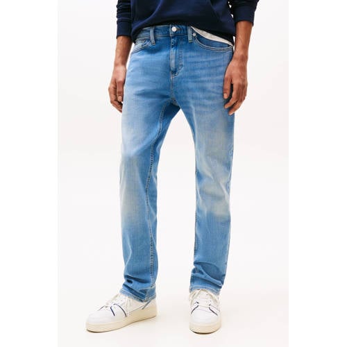 Tommy Jeans straight fit jeans RYAN medium blue denim afbeelding