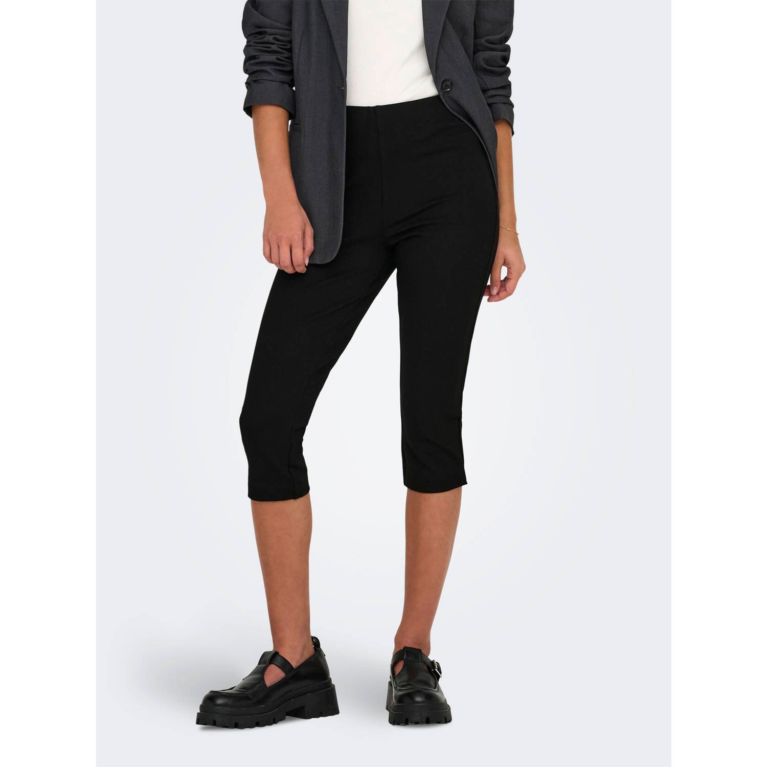 Only Regular fit capribroek van viscosemix model 'MARCELLA'