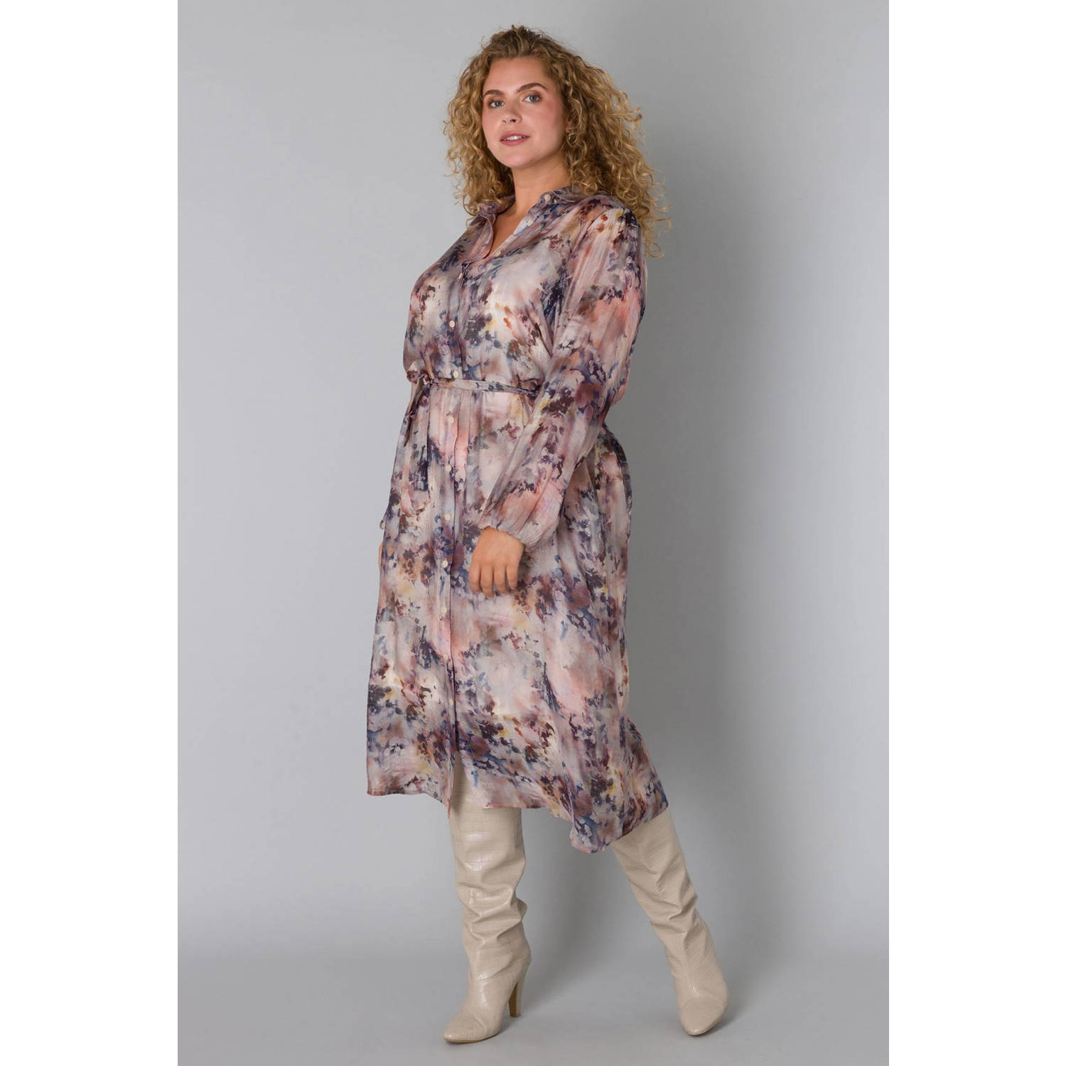 Yesta blousejurk met all over print zand