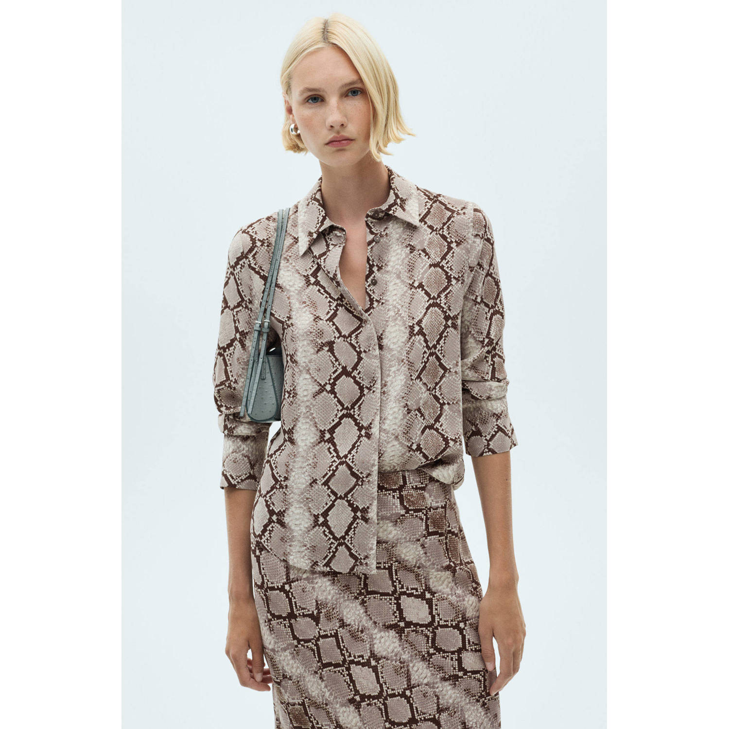 Mango blouse met dierenprint bruin