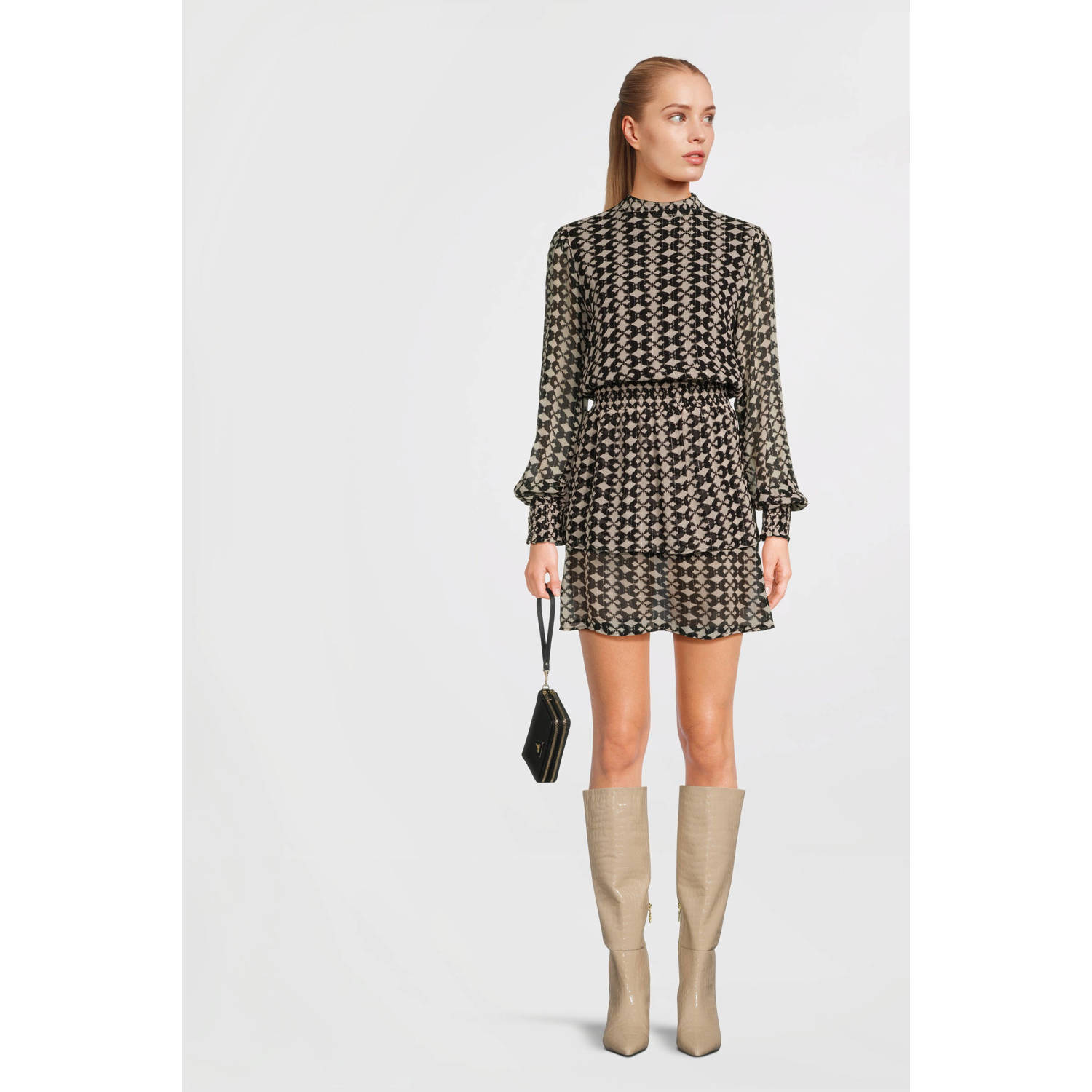 GUESS portemonnee Laurel zwart