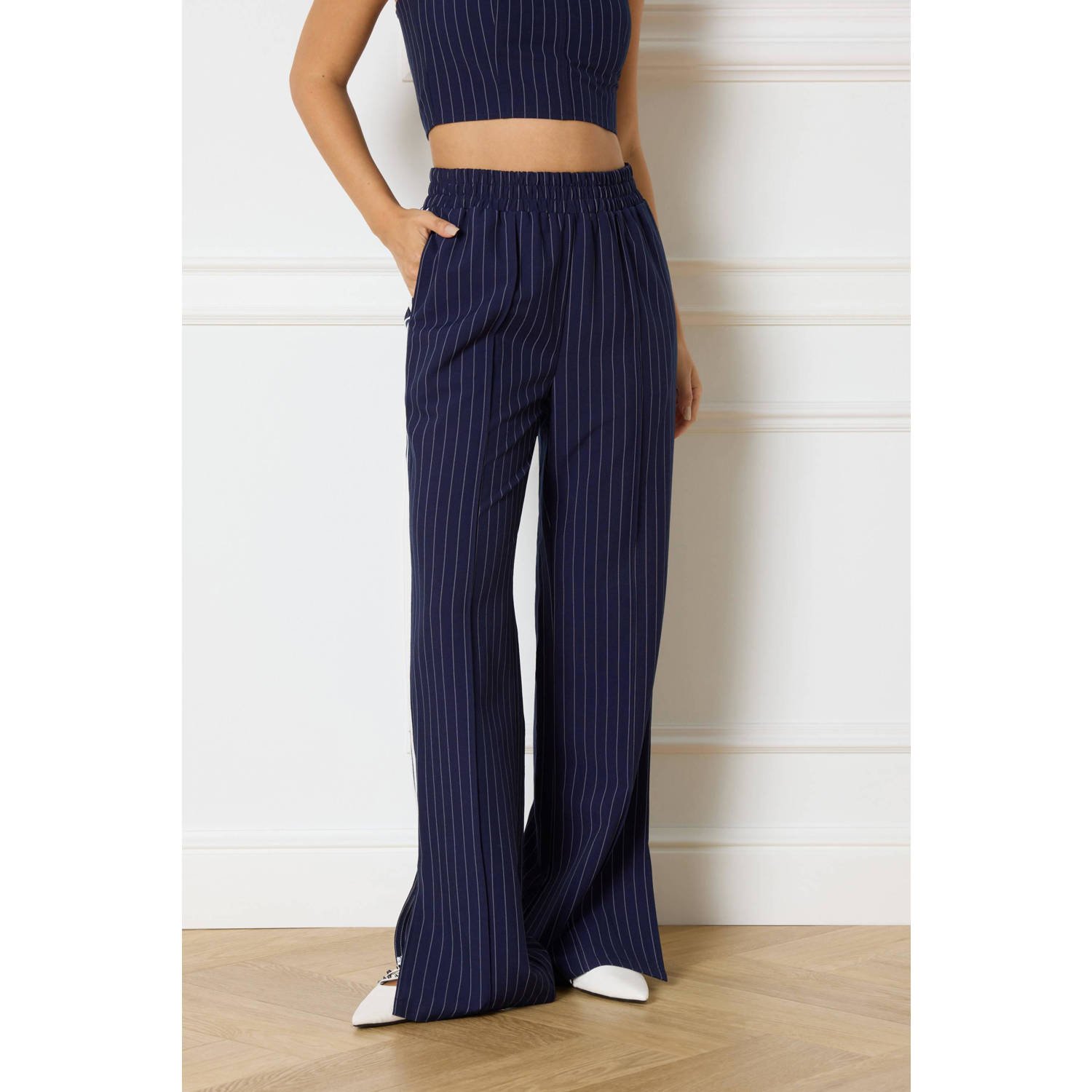 Refined Department high waist straight fit broek Elena met krijtstreep donkerblauw