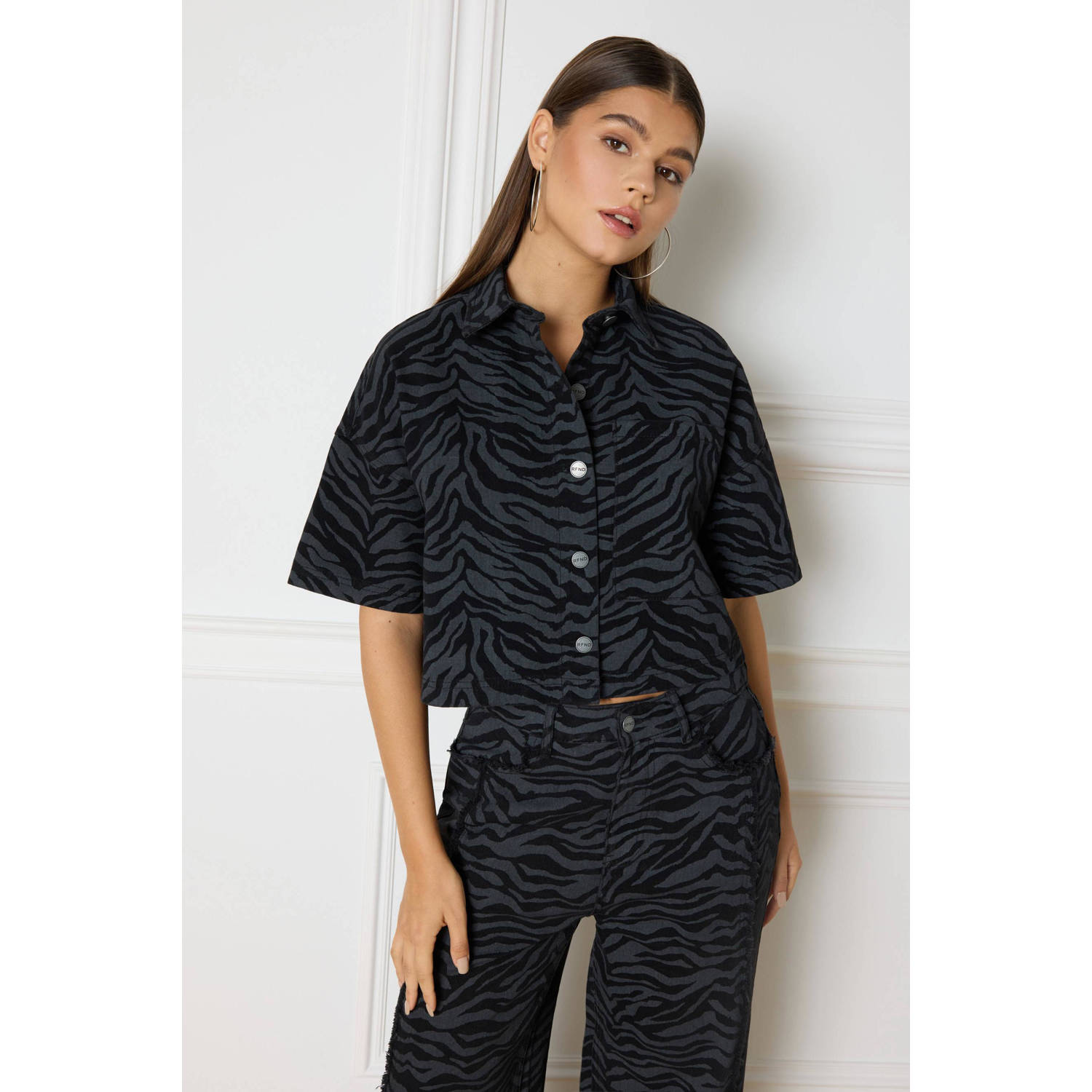 Refined Department high waist straight fit broek Payton met zebraprint grijs