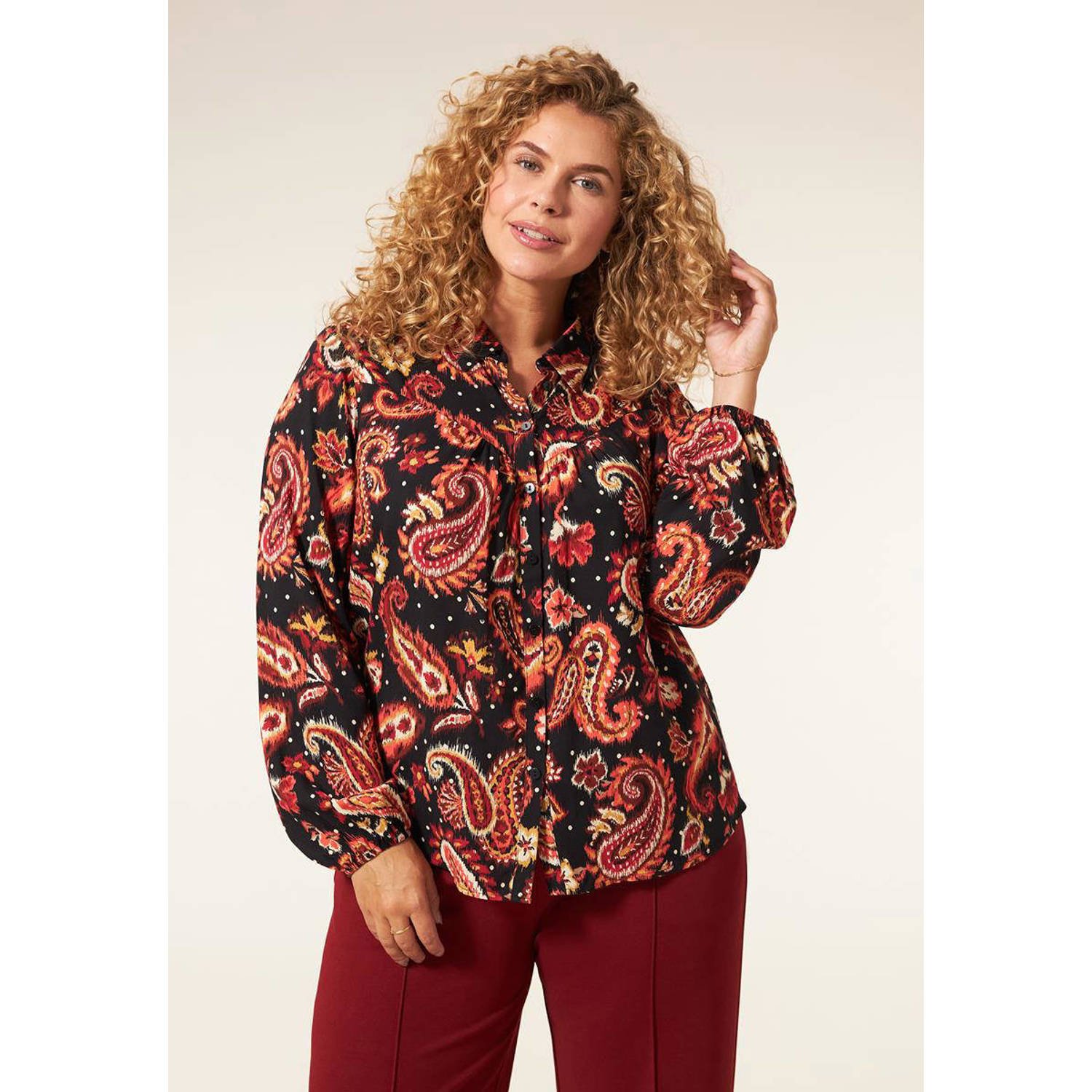Miss Etam Plus blouse Gracie met paisley print zwart rood oranje