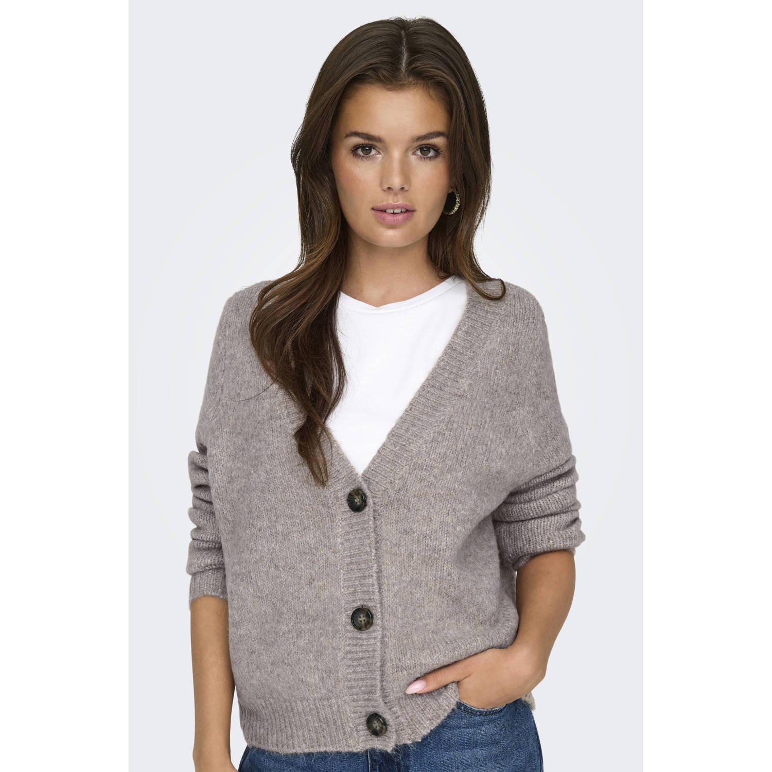 Only Regular fit gebreid jack met diepe V-hals model 'ZOEY'