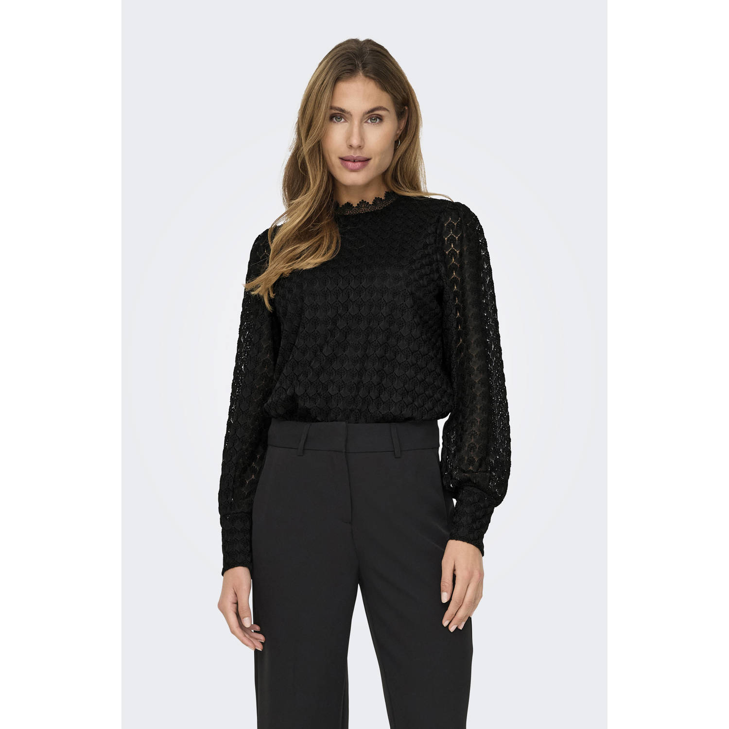 Only Blouse met lange mouwen en kanten kraag model 'NICE'