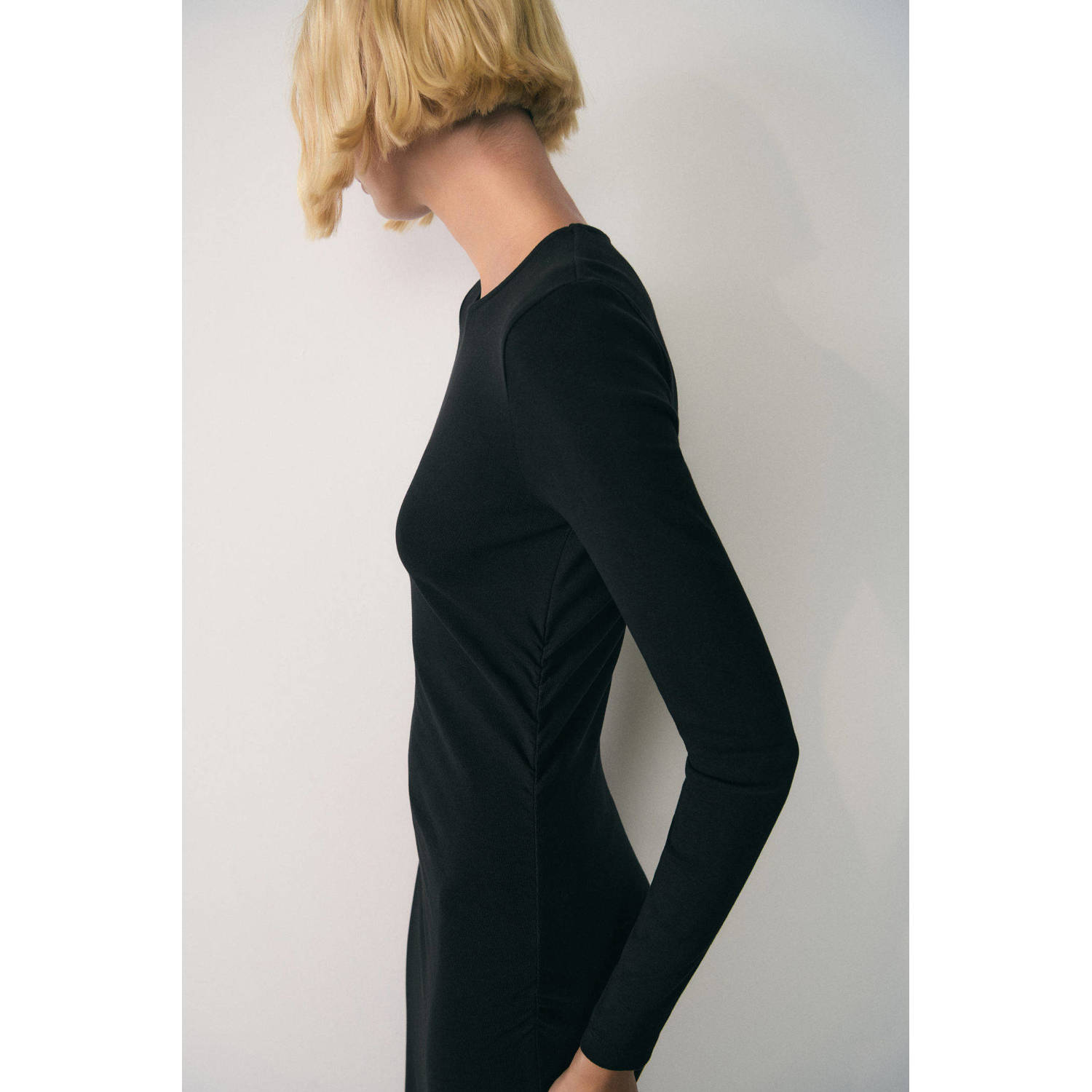 Mango midi jurk zwart
