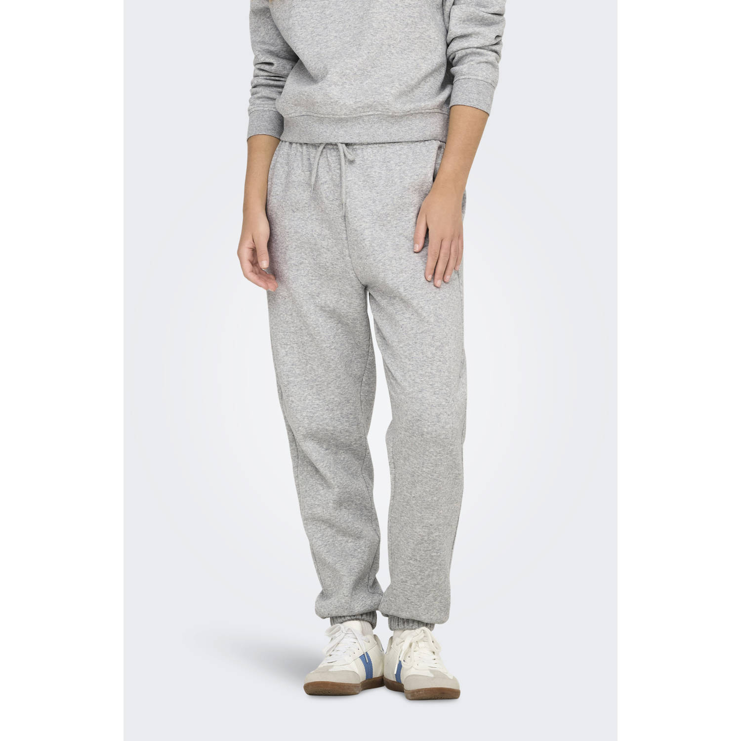 ONLY relaxed fit joggingbroek lichtgrijs
